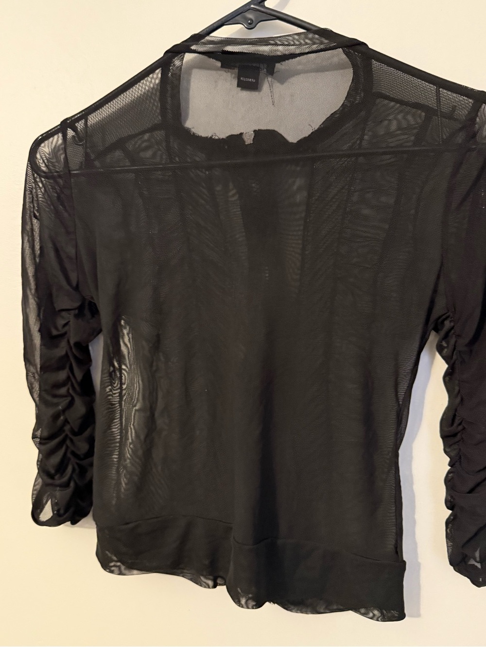 Love Black Sheer Long-Sleeve Ruched-Sleeve Top